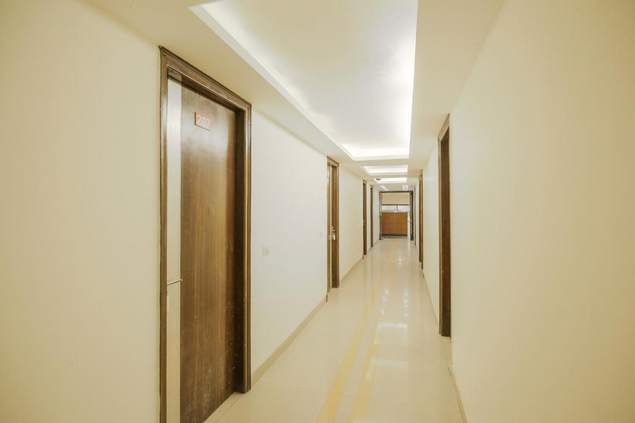 Hotel Collection O Sapphire Chandīgarh Zewnętrze zdjęcie
