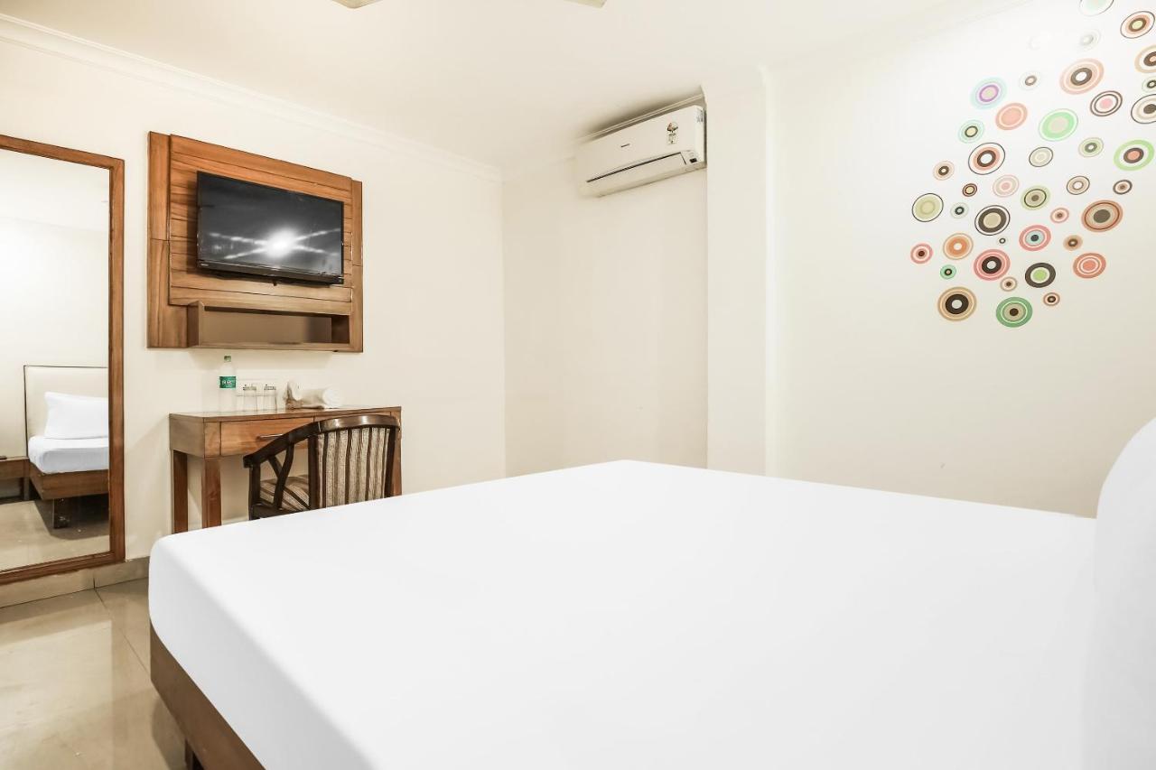 Hotel Collection O Sapphire Chandīgarh Zewnętrze zdjęcie