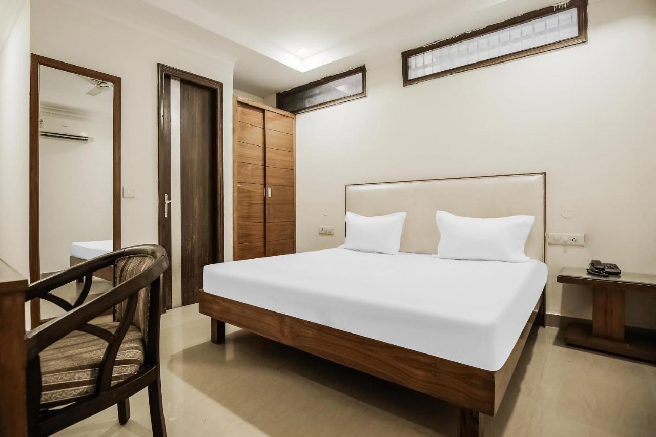 Hotel Collection O Sapphire Chandīgarh Zewnętrze zdjęcie