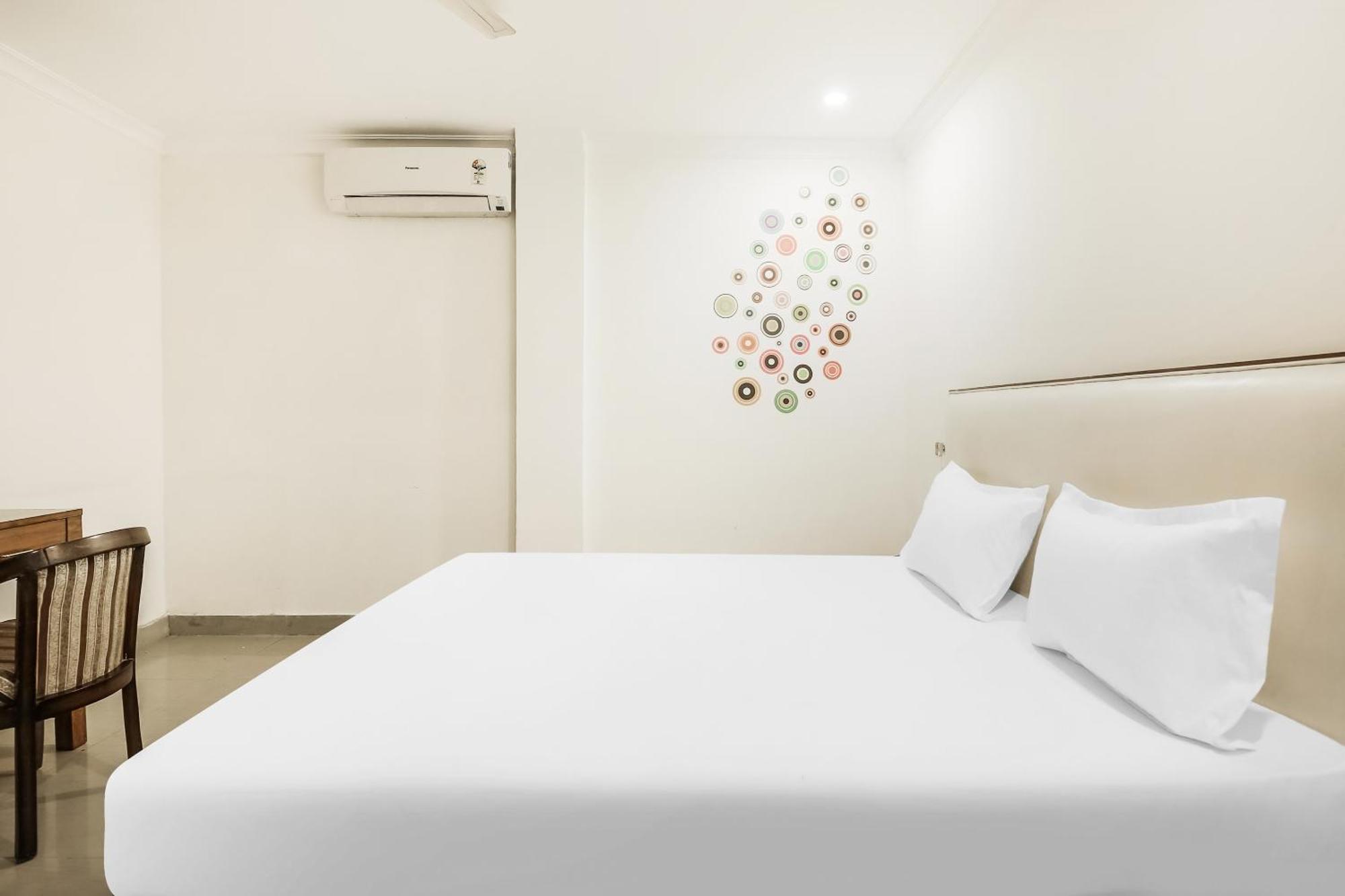 Hotel Collection O Sapphire Chandīgarh Zewnętrze zdjęcie