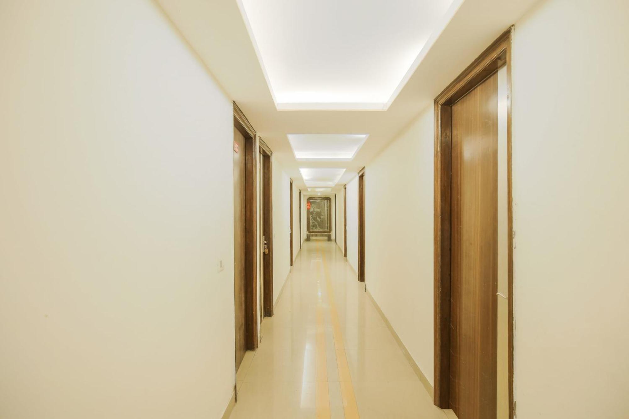 Hotel Collection O Sapphire Chandīgarh Zewnętrze zdjęcie