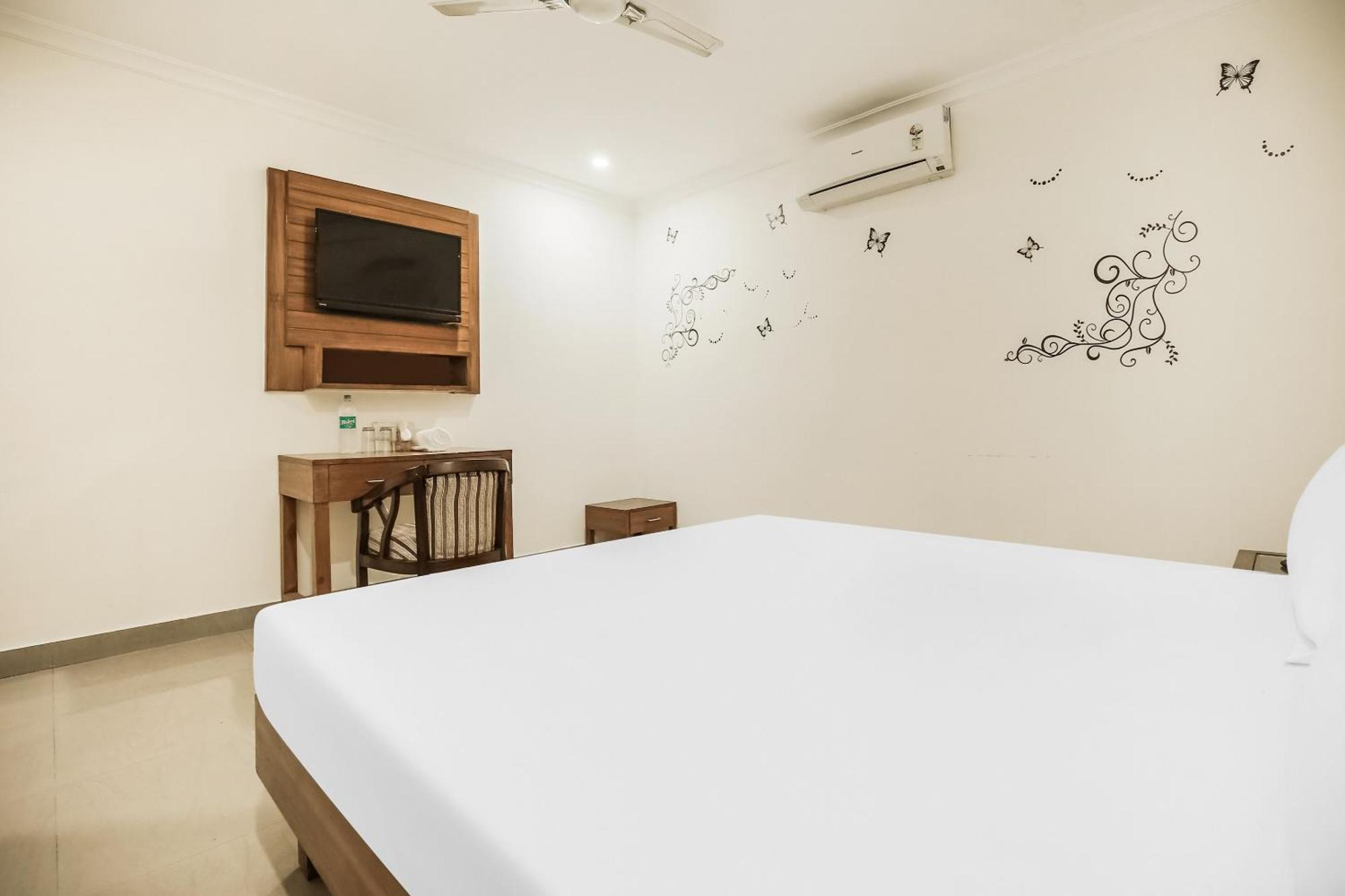 Hotel Collection O Sapphire Chandīgarh Zewnętrze zdjęcie
